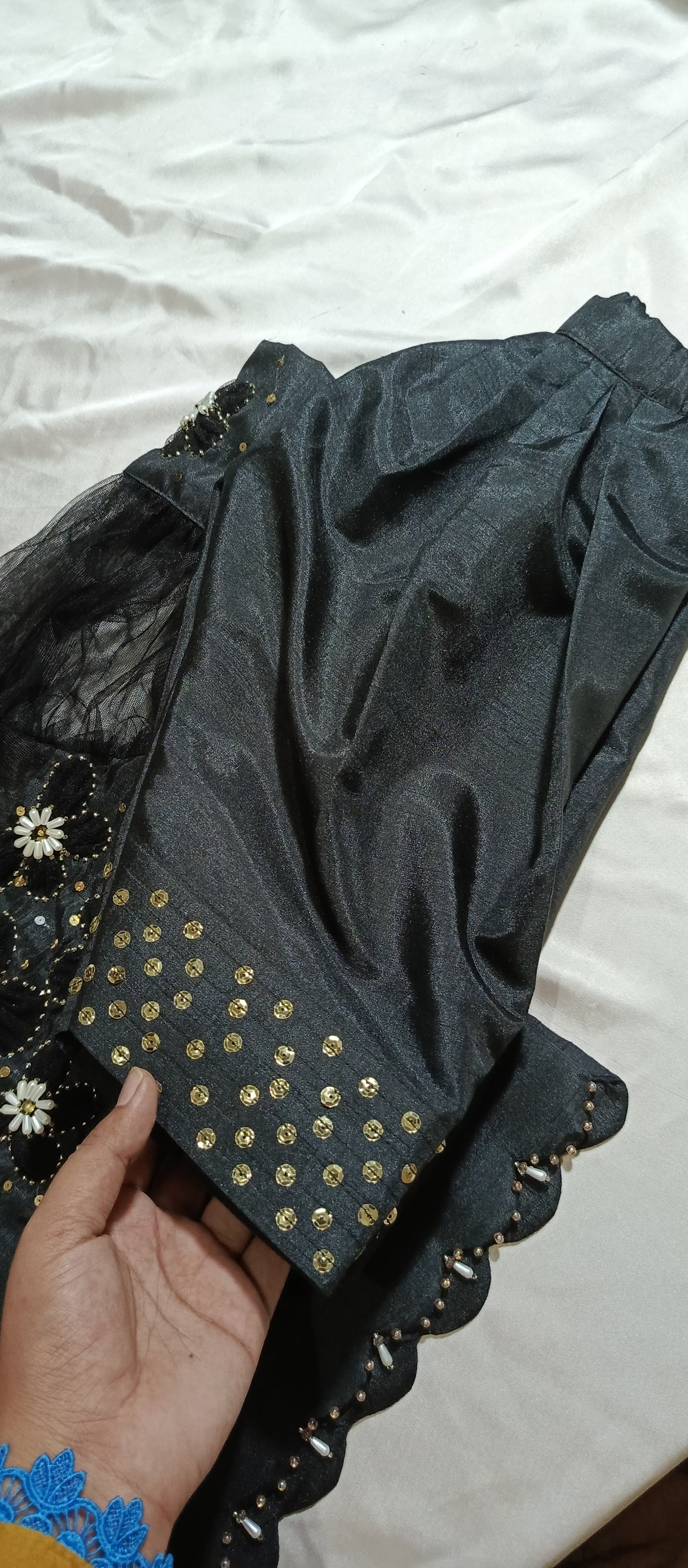 3d hand Embellished Farshi suit